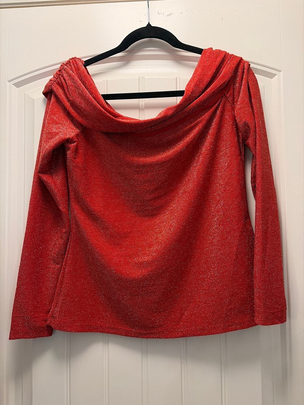 NWT Lena Women’s Red Metallic Shimmer Off-the-Shoulder Long Sleeve Top Size M